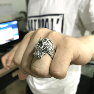 Dragon ring