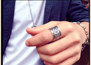 Small dragon ring mens | Armored Drake