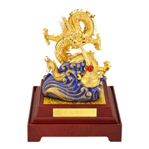 Fantasy dragon statues | Armored Drake™