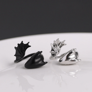 two dragon ring black and silver | Armored drake